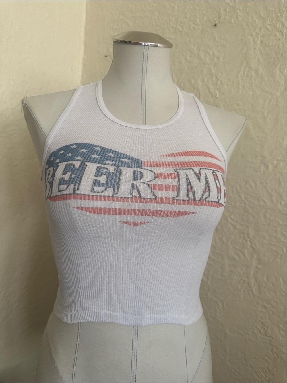 HOES FOR CLOTHES Beer Me American Flag Heart Cropped Tank Top M